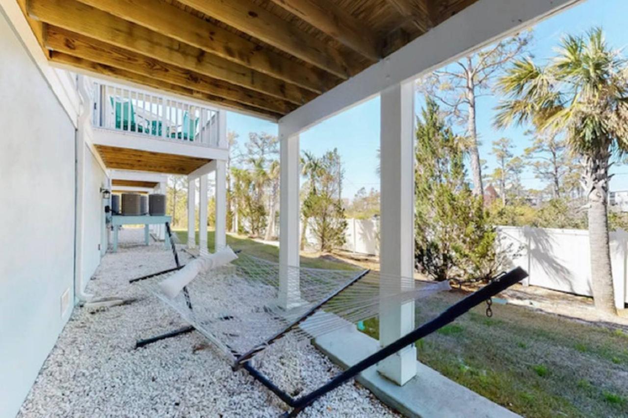 Resting Beach Face Pensacola Exterior foto